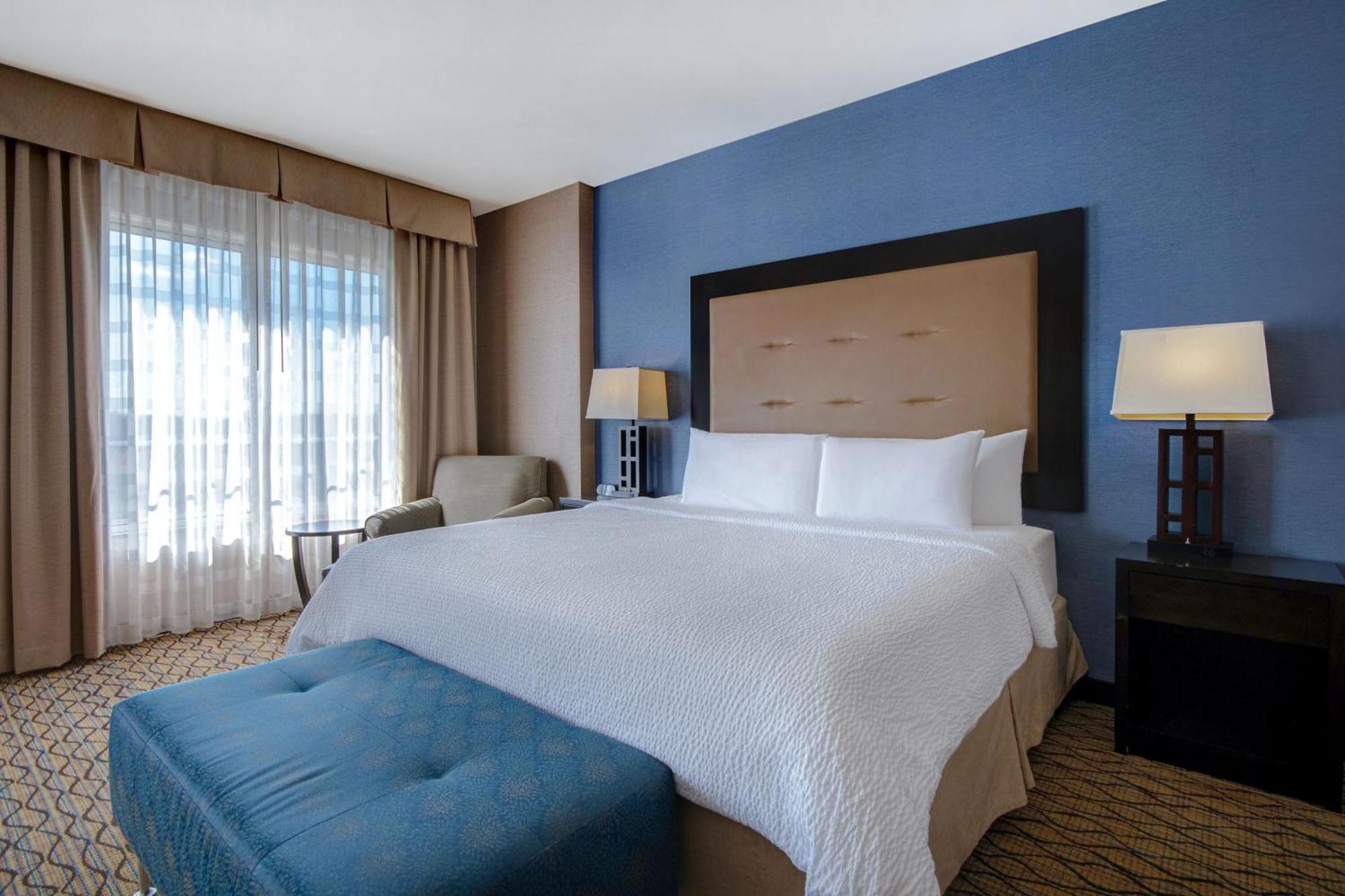 Holiday Inn Detroit Metro Airport By Ihg Romulus Buitenkant foto